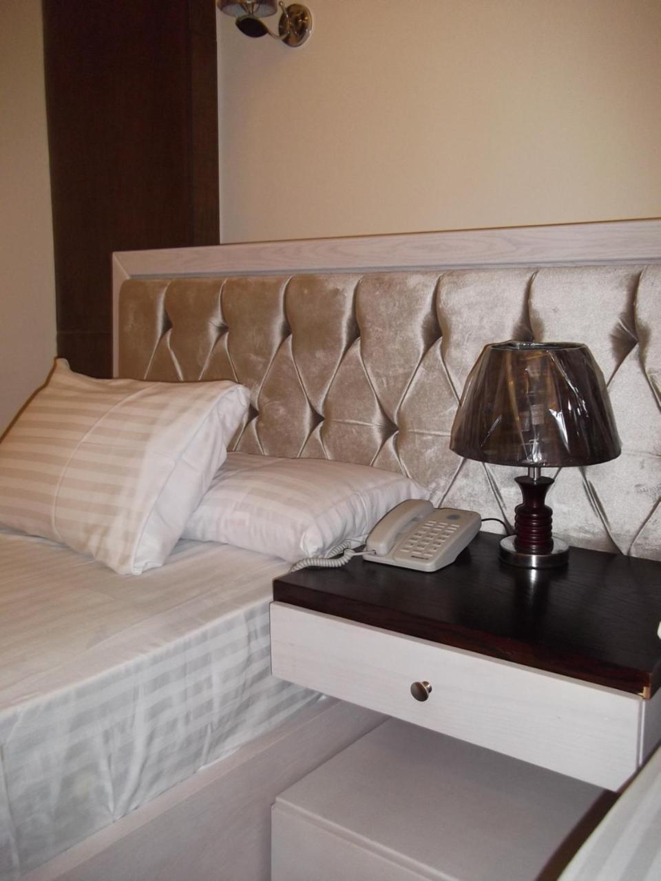 Horizon Loaloat Elnile Hotel Cairo Exterior photo